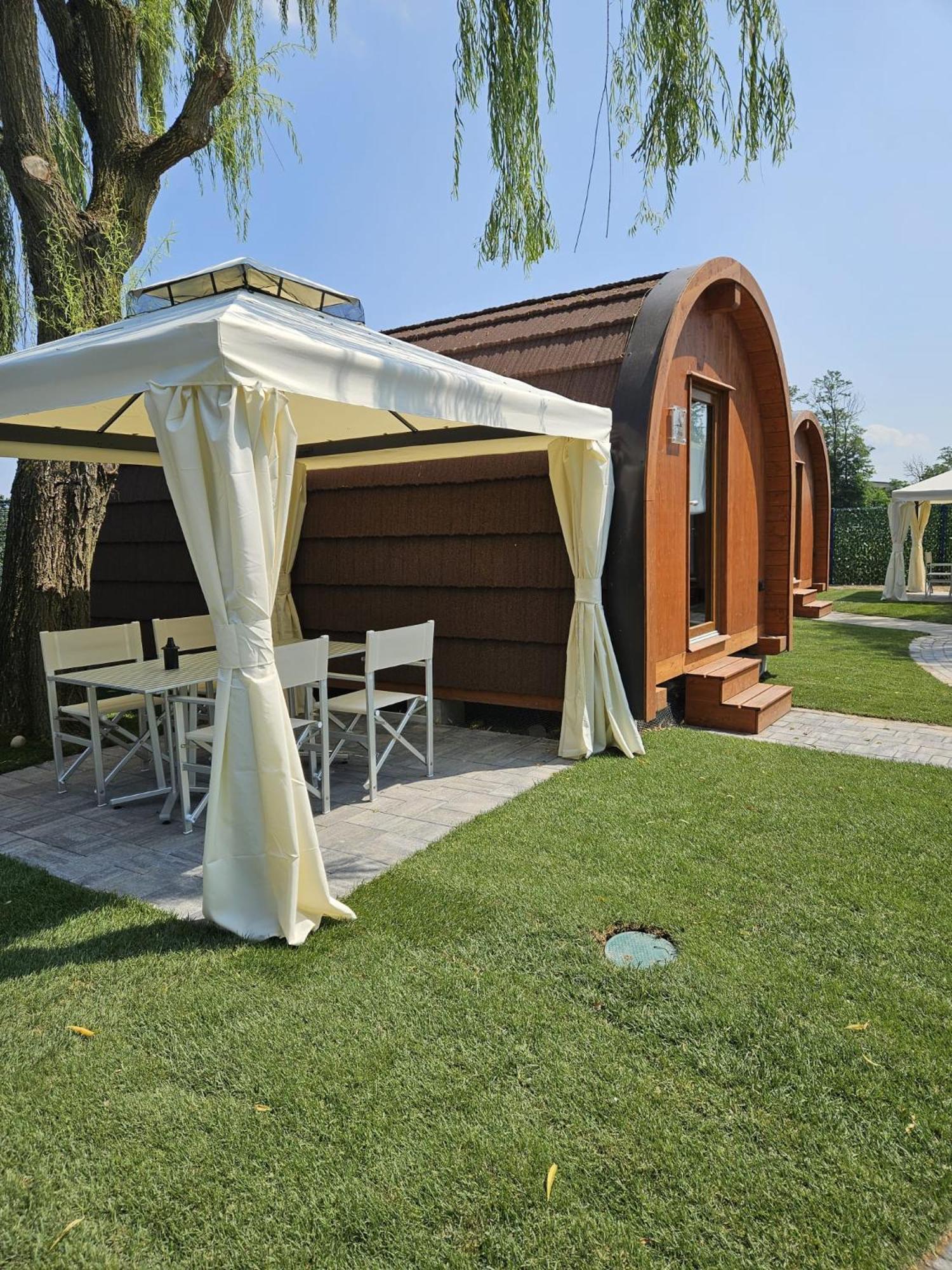 Vicolungo Glamour Lodge & Spa - Free Spa Hot Tub E Sauna Luaran gambar