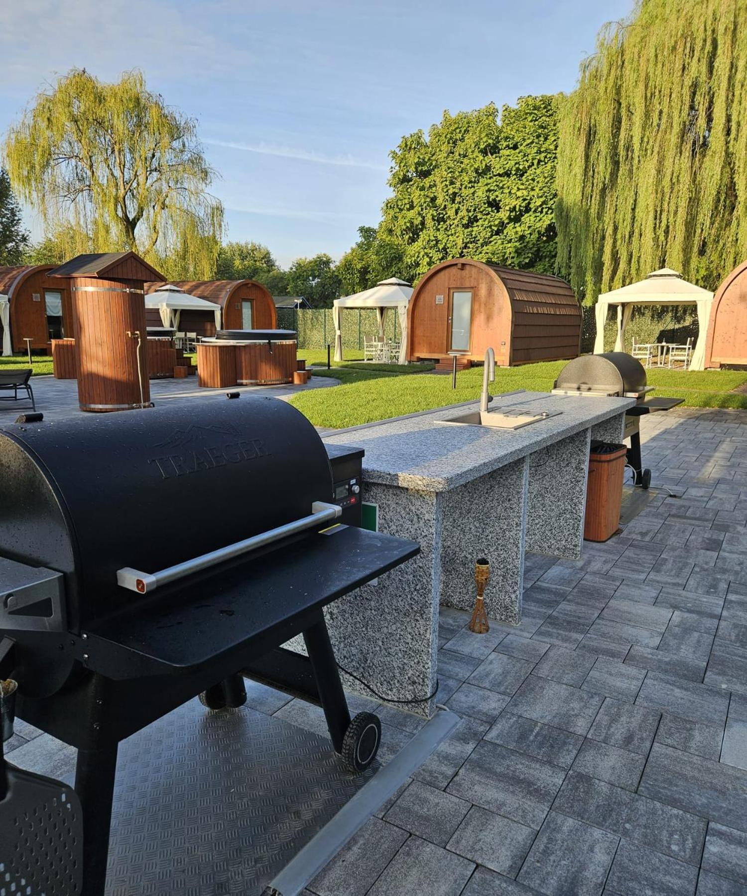 Vicolungo Glamour Lodge & Spa - Free Spa Hot Tub E Sauna Luaran gambar